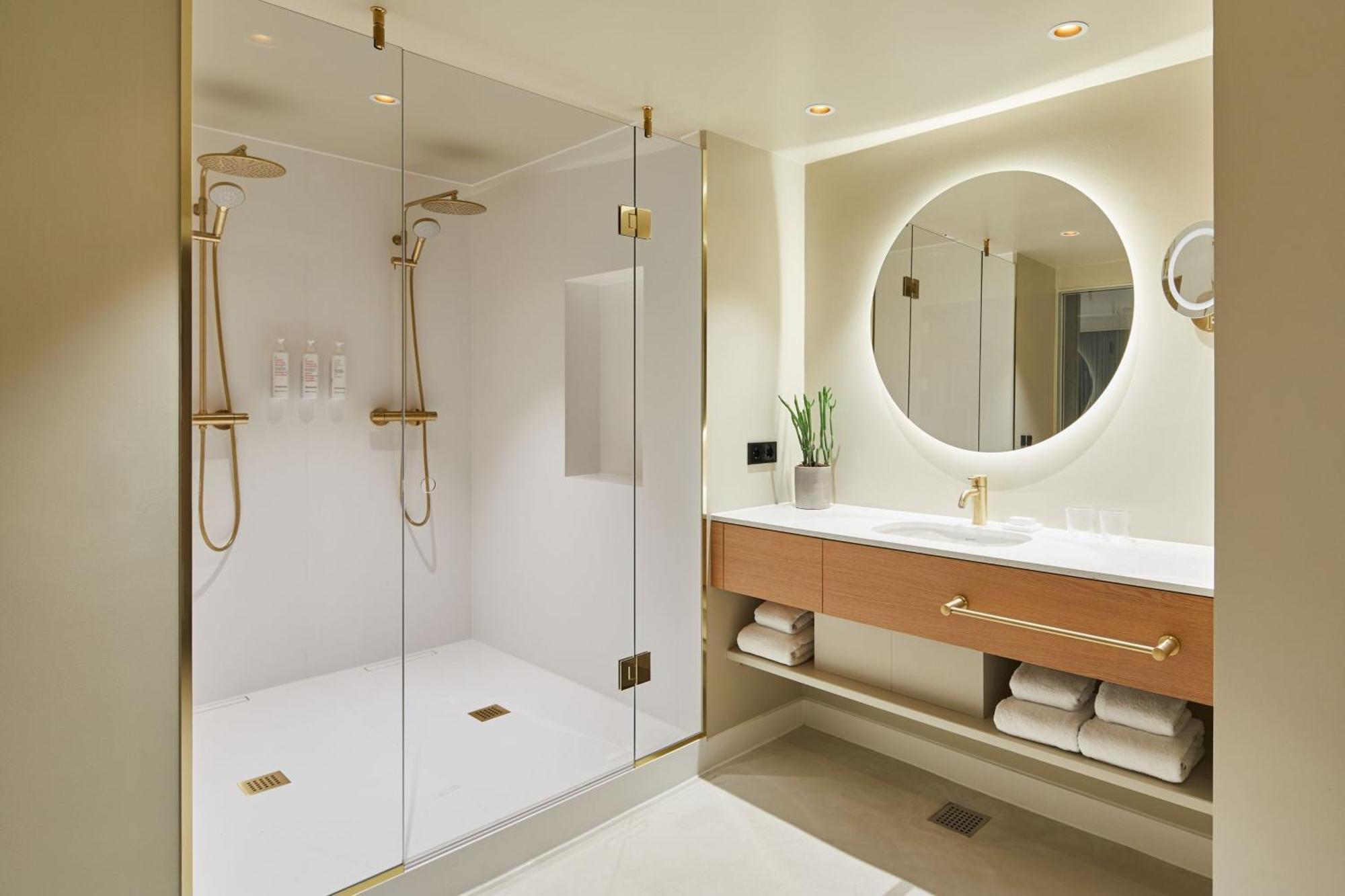 Executive King Suite - Executive Lounge Access