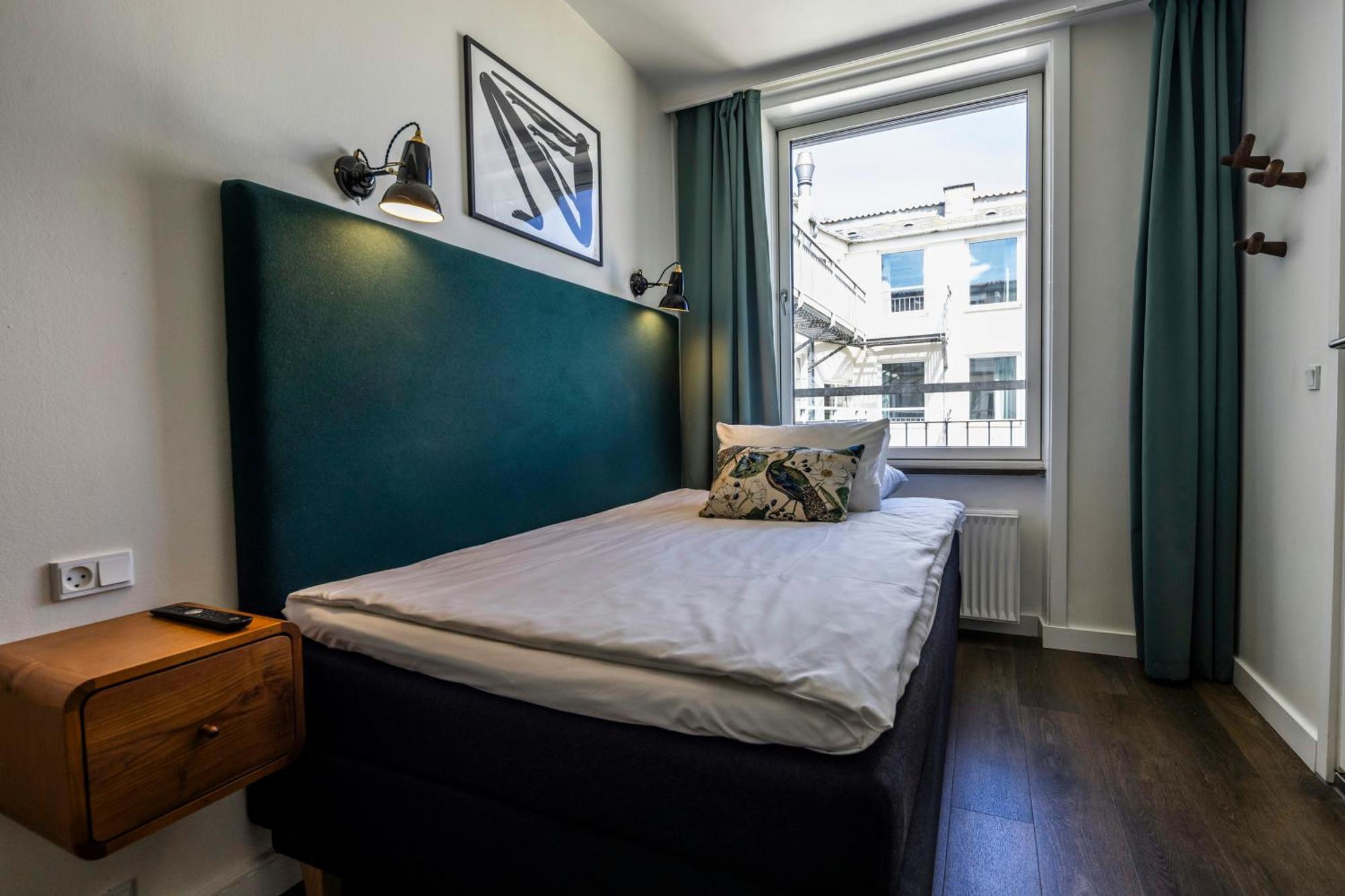 Single Room,1773664447:JPEG